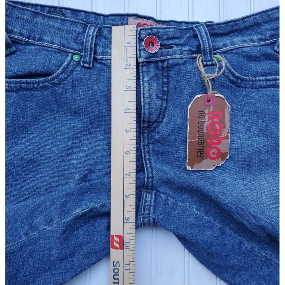 No Boundaries Blue Denim Bermuda Shorts Heart Cherry Y2K Embroidered Juniors 11 - Picture 4 of 8